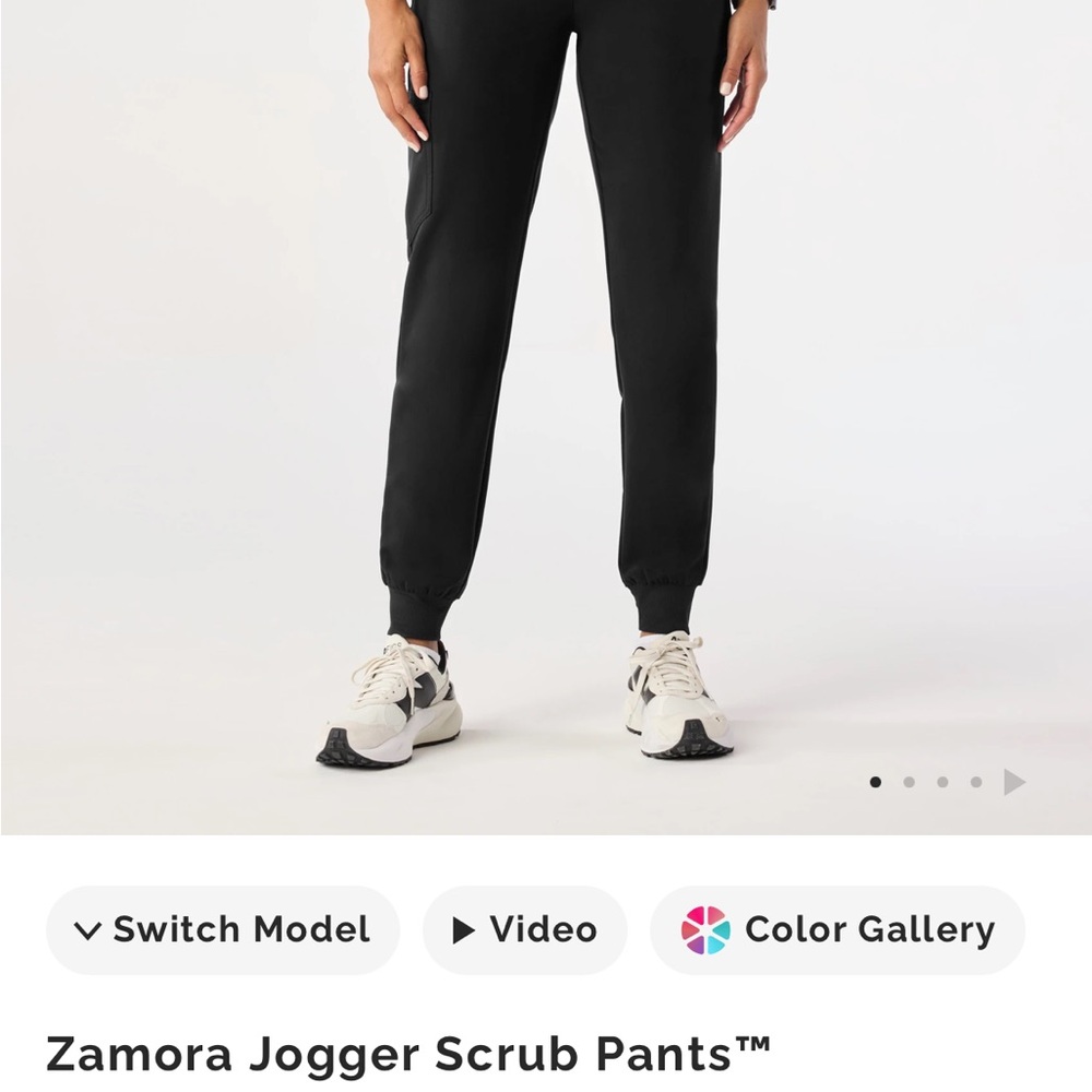 FIGS Zamora Jogger Scrub Pants - Black